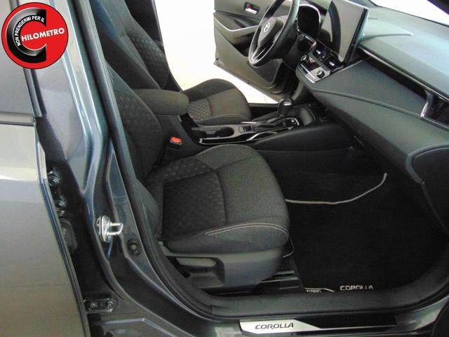 TOYOTA Corolla Touring Sports 1.8 Hybrid Business Tech