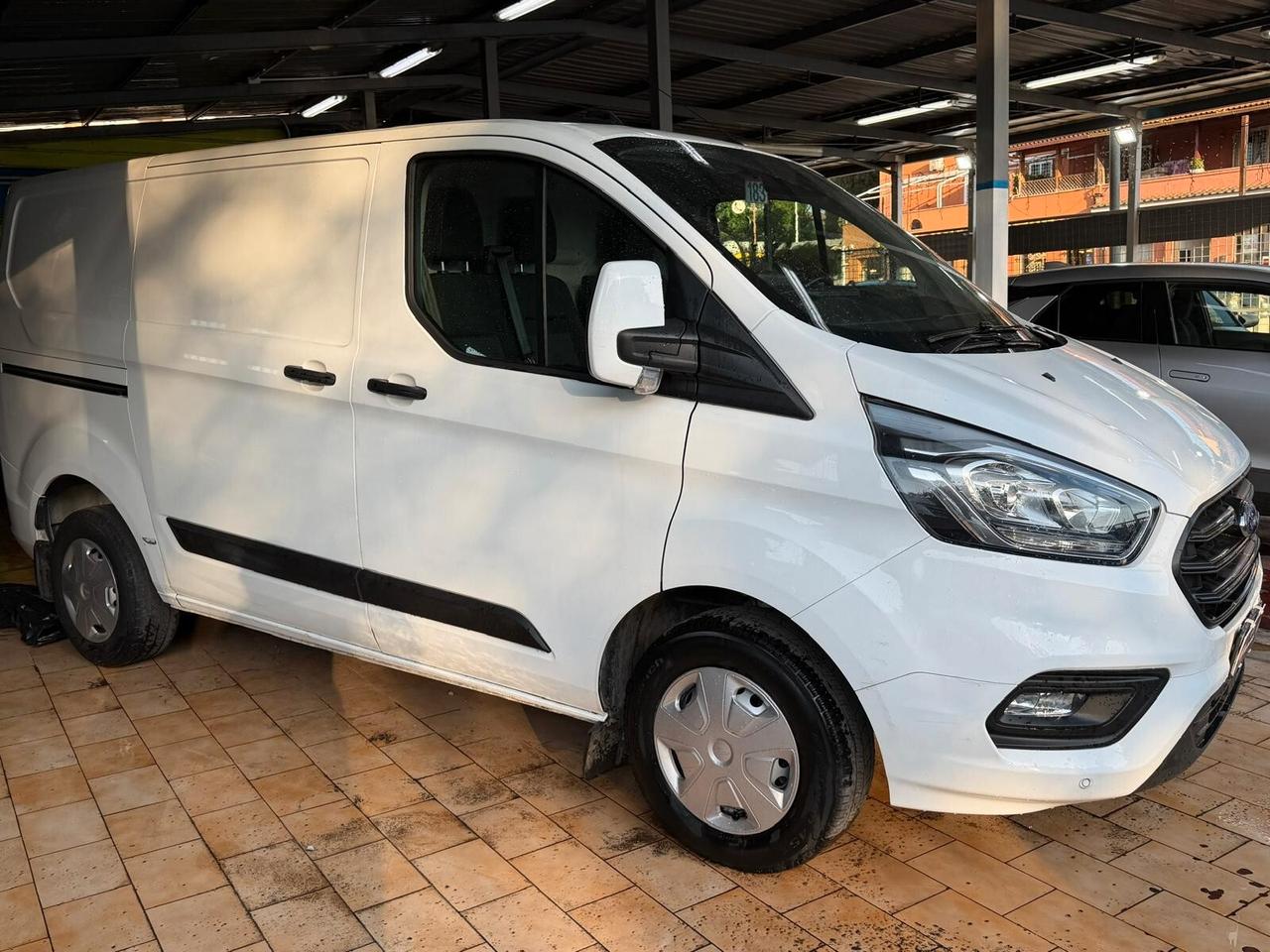 Ford Transit 350 2.0 EcoBl. 130CV PL-TM Combi compl. pian. Trend