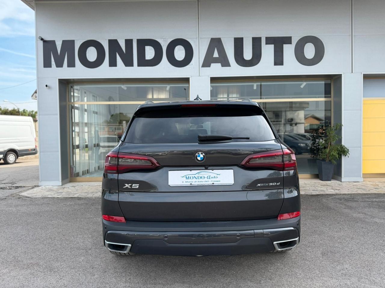 Bmw X5 xDrive30d xLine 265cv
