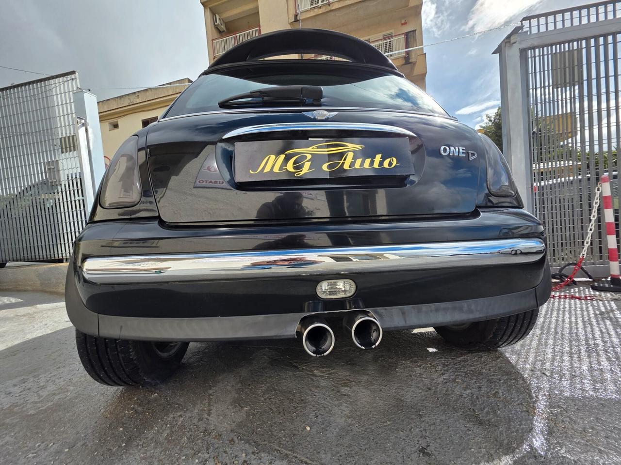 Mini 1.4 tdi One D de luxe