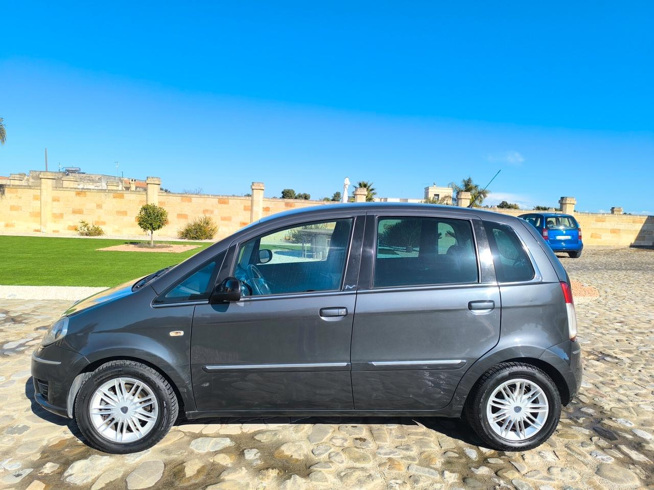 Lancia MUSA 1.3 Mjt 95 CV DFN Platinum perfetta