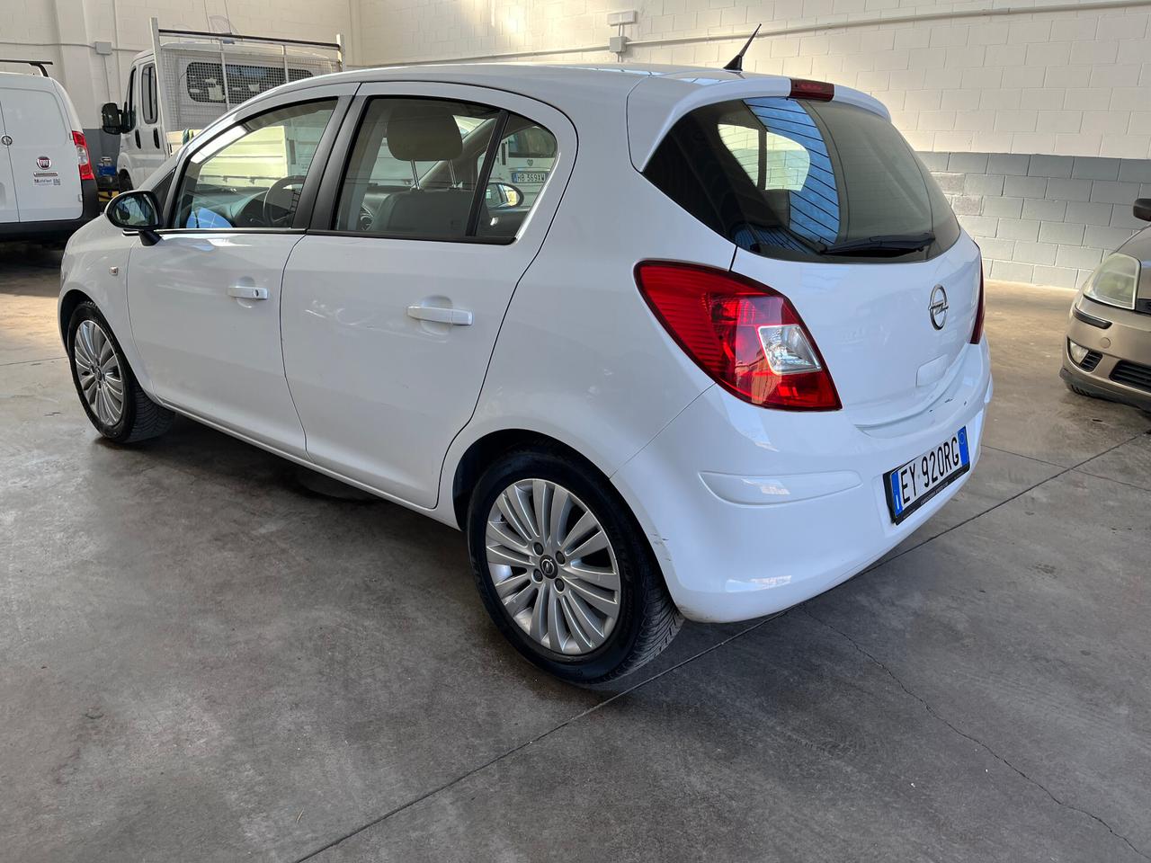 Opel Corsa 1.2 85CV 5 porte GPL-TECH Ecotec