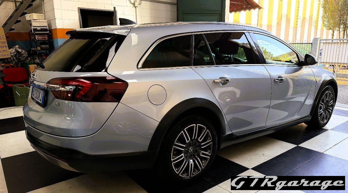 OPEL Insignia Station Wagon 4x4 170 CV S&S ST Cosmo