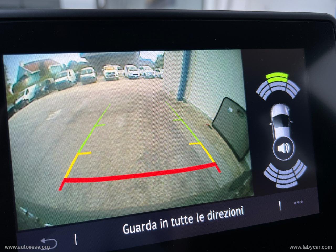RENAULT Captur TCe 140 CV Intens