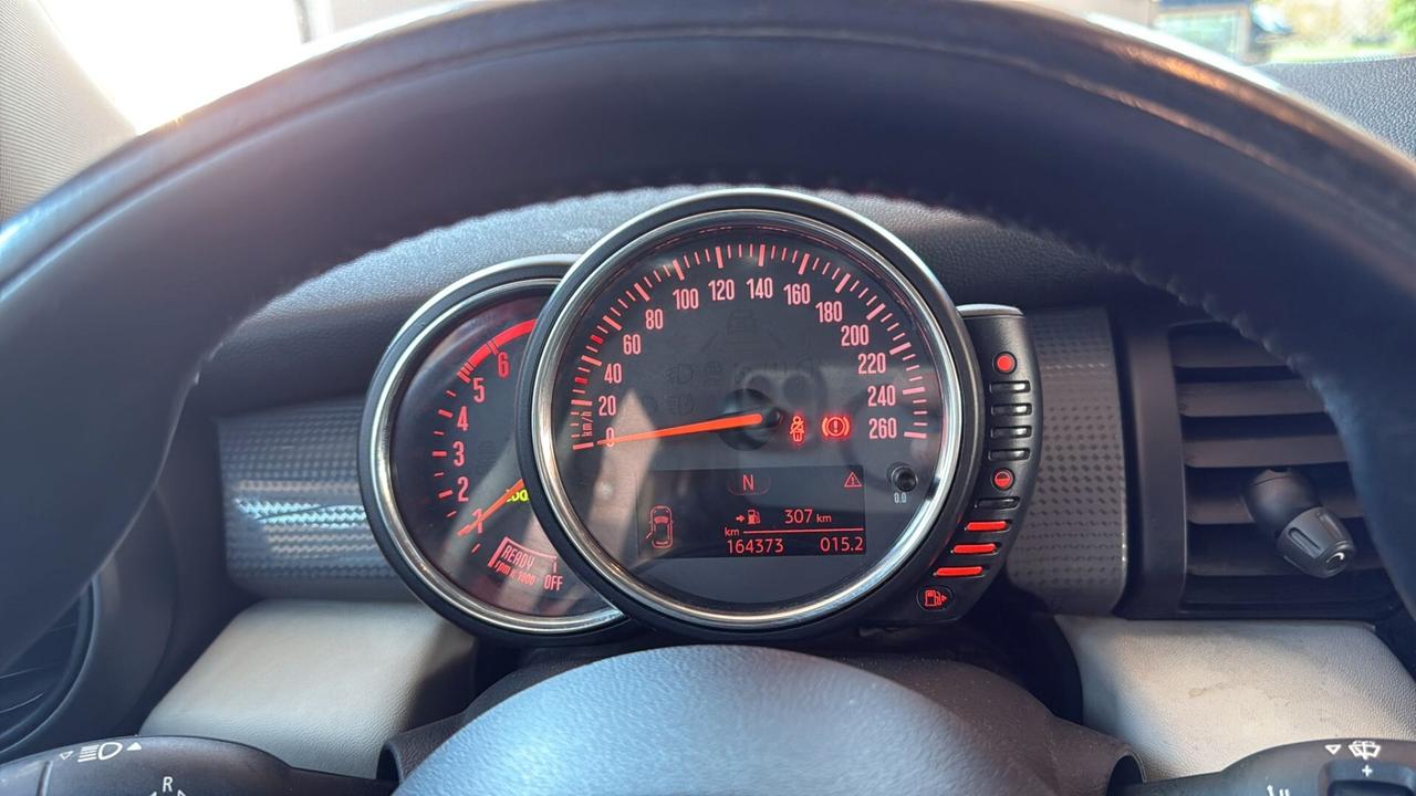 Mini 1.5 One D Business XL
