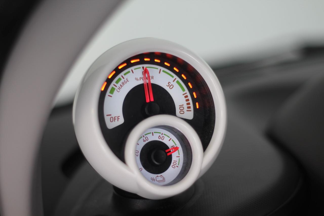 Smart ForTwo Coupè EQ PURE Deep Black