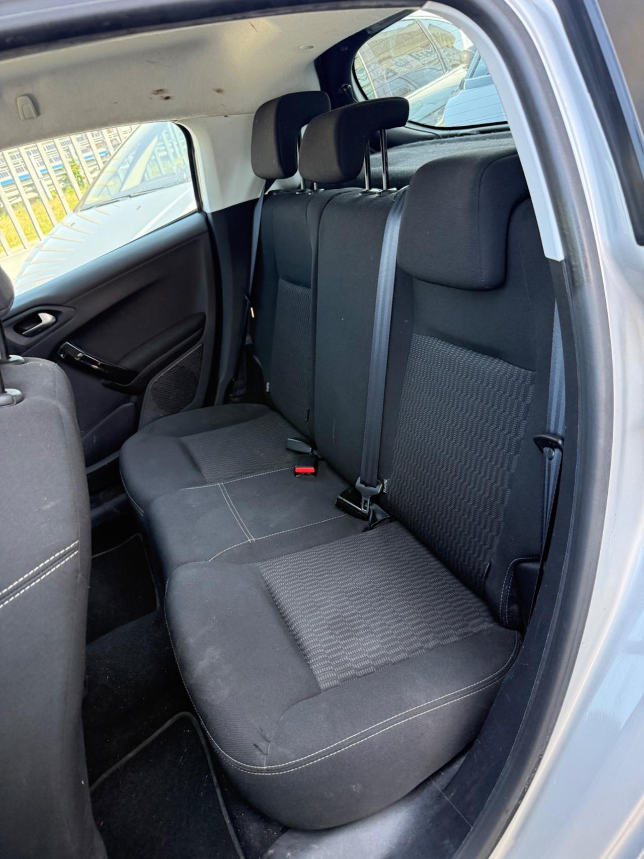 Peugeot 208 BlueHDi 75 5 porte Allure