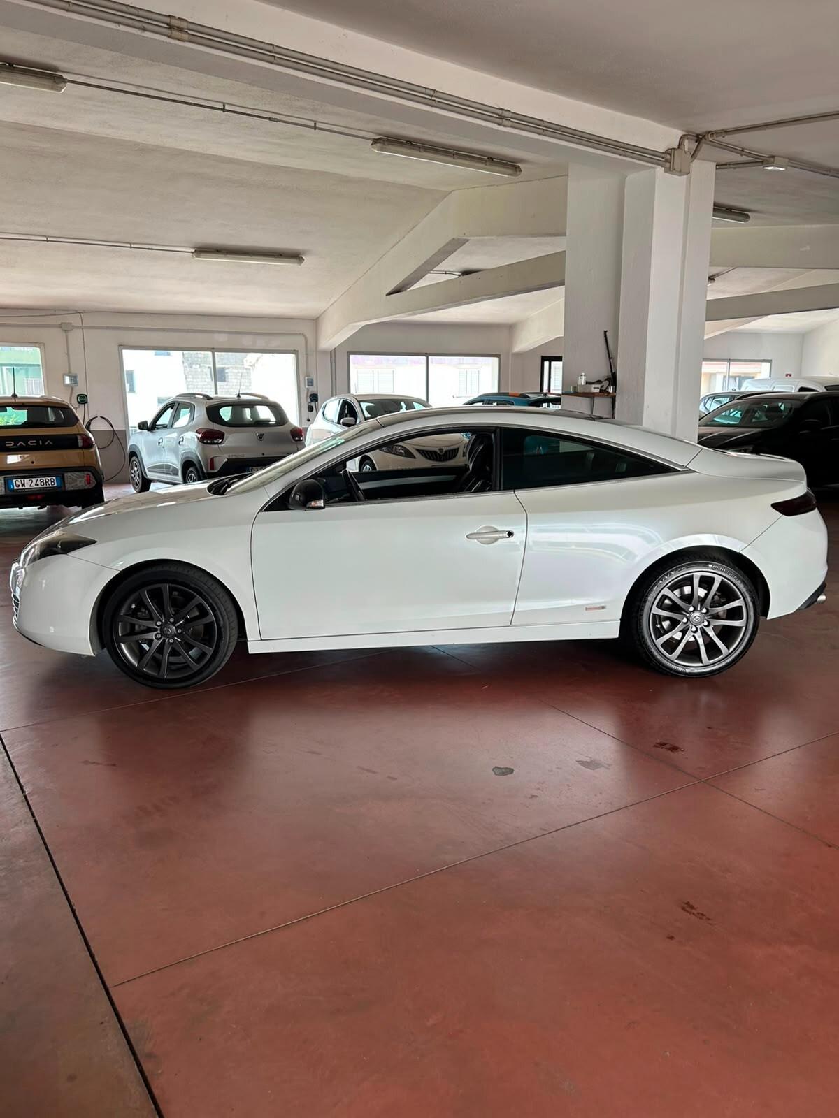 Renault Laguna Coupé 2.0 dCi 175CV Proactive Monaco GP ESM