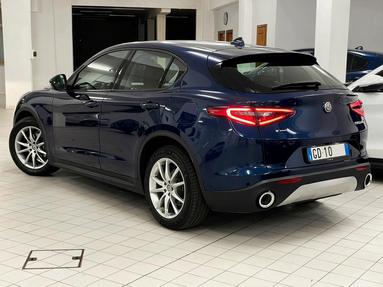 Alfa Romeo Stelvio 2.2 TD 190 CV EXECUTIVE PELLE TOTALE CERCHI 19" SOLO 20000 KM