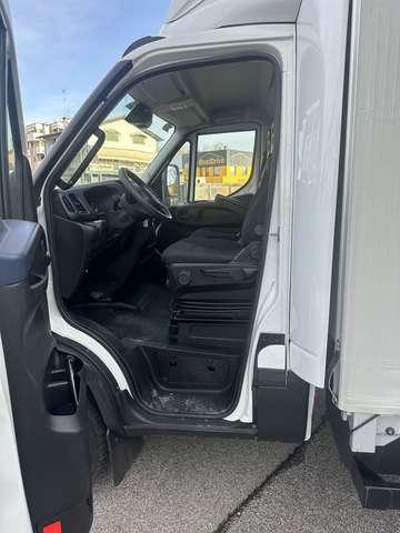 Iveco Daily 60C18 Centina Reg Sponda Idrauli6,2x2.5x2.8kg2340