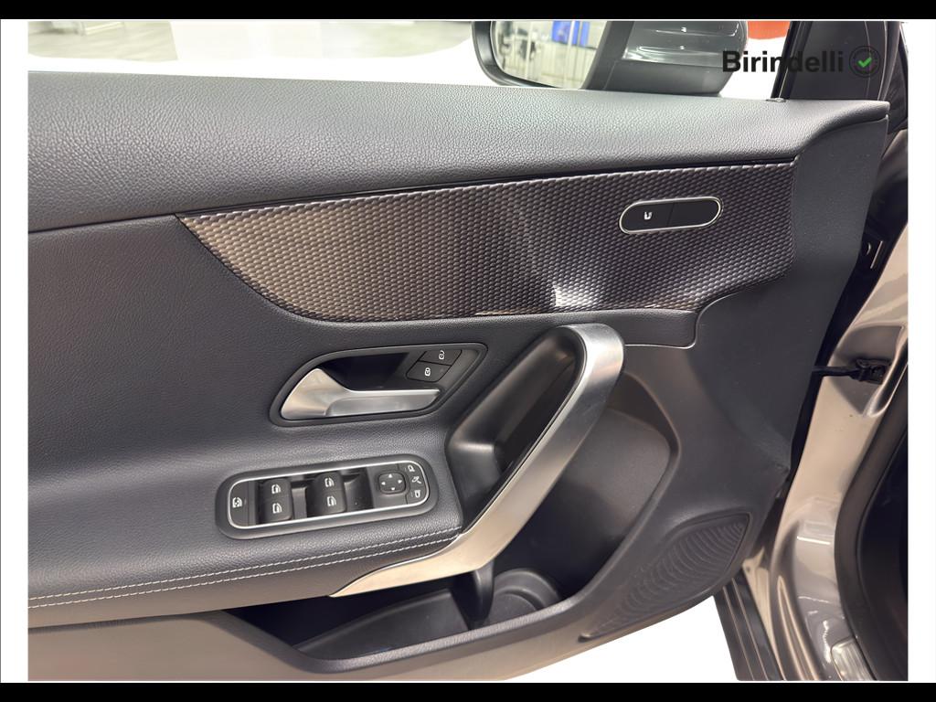 Mercedes-Benz Classe A (W177) - A 180 d Automatic Sport