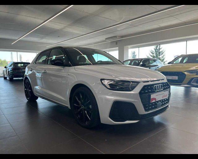 AUDI A1 SPB 30 TFSI S tronic Identity Black