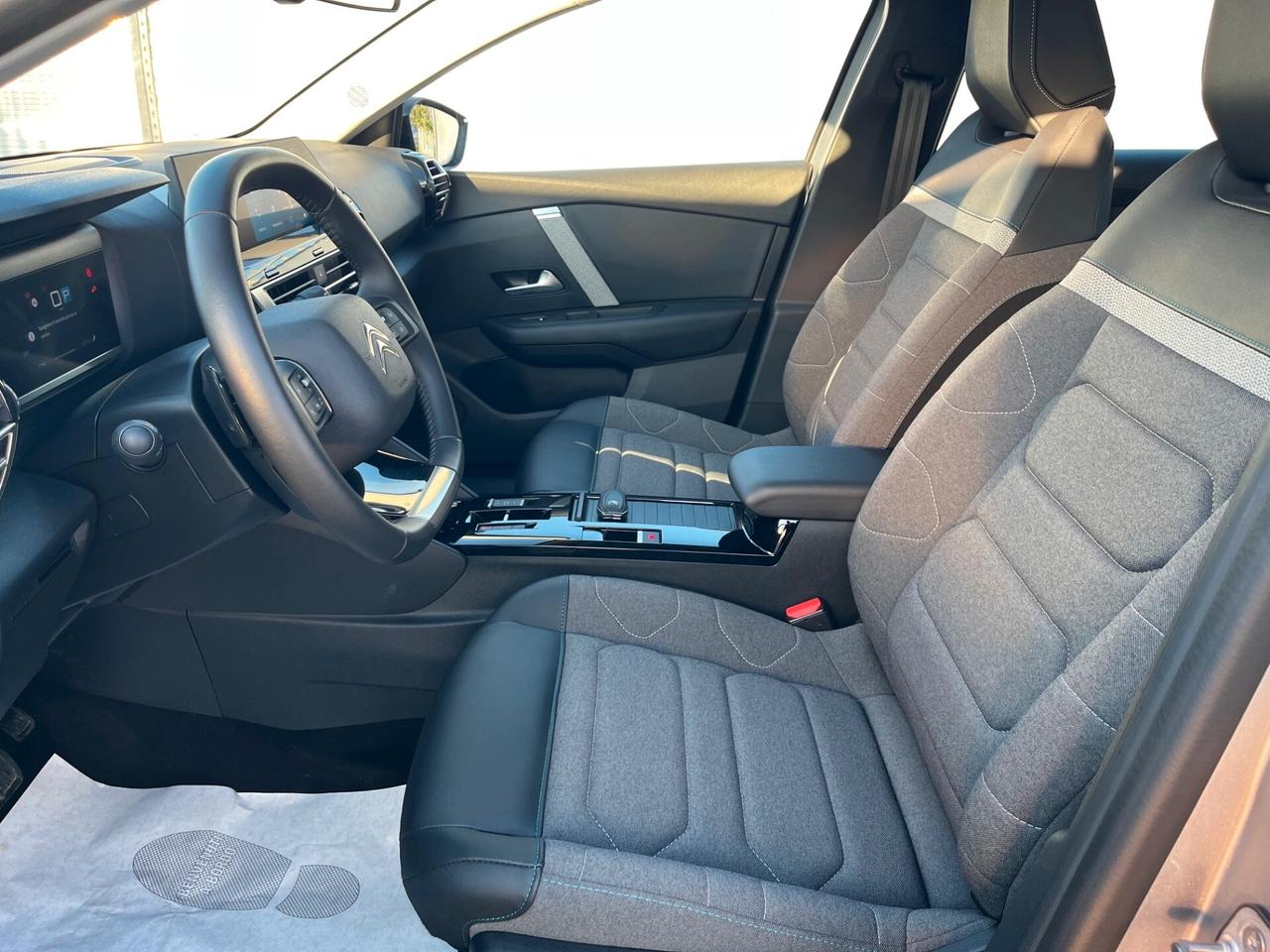 Citroen C4 PureTech 130 S&S EAT8 Plus