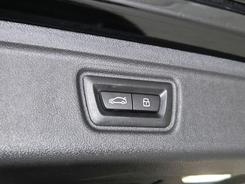 BMW Serie 3 G21 2022 Touring 320d Touring mhev 48V MSport auto