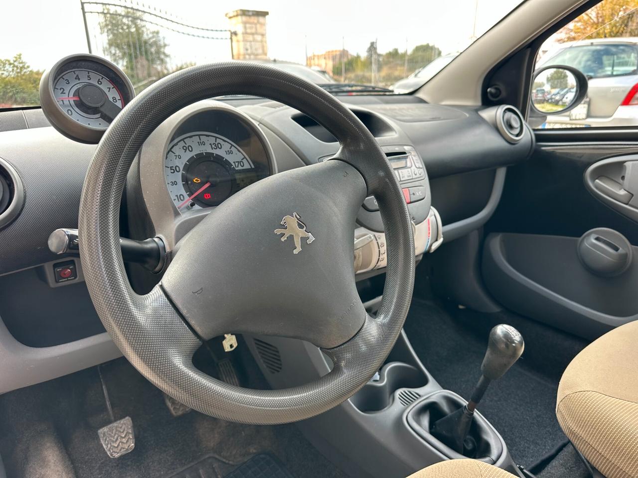 Peugeot 107 1.0 68CV 5p. Sweet Years