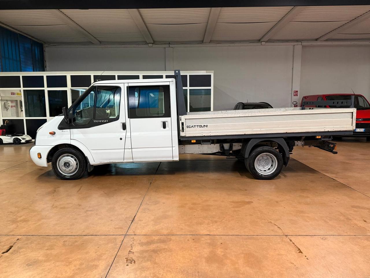 FORD TRANSIT 7 POSTI CASSONE FISSO MOTORE 3.2 TDCI 200 CV