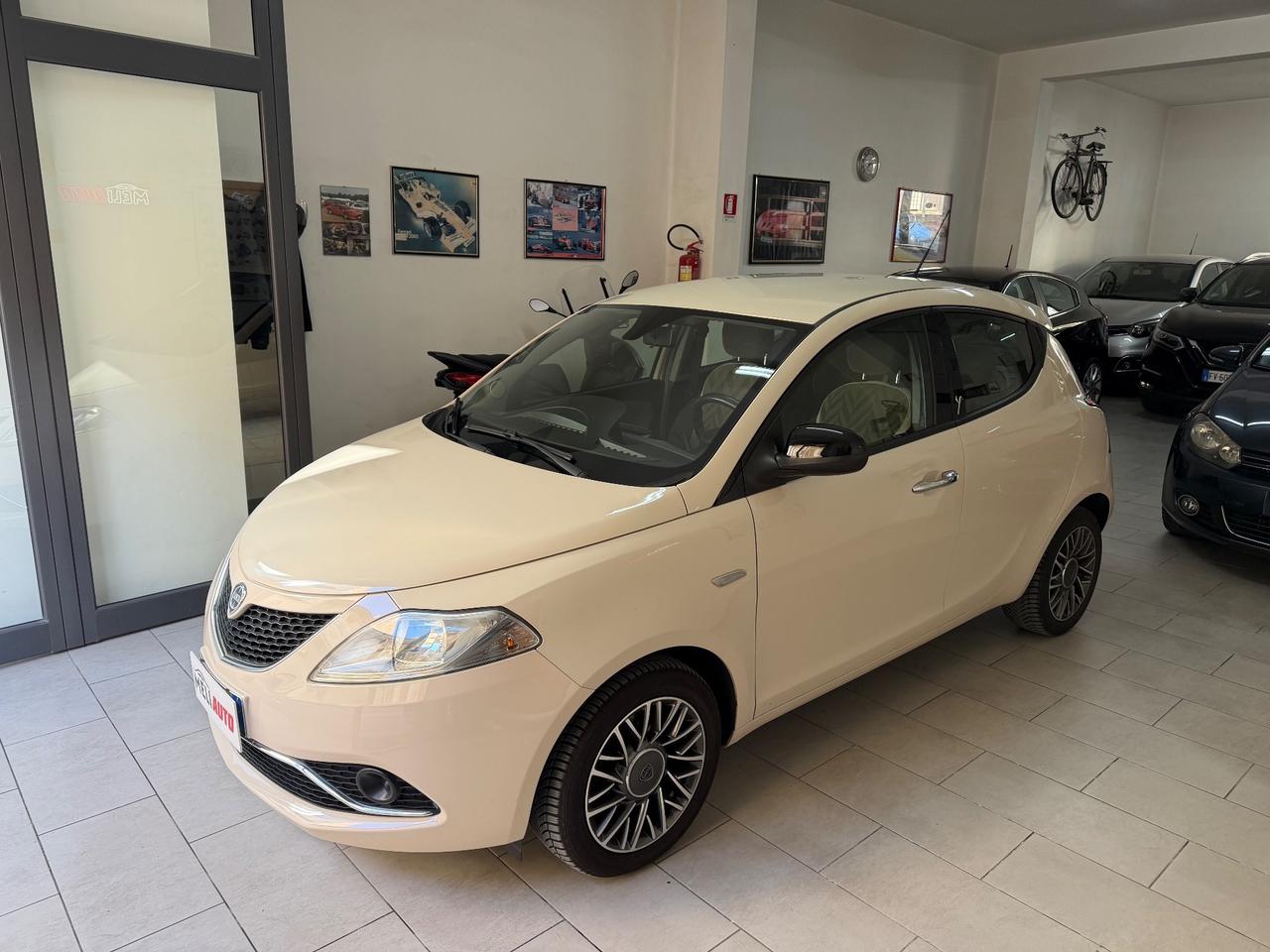 Lancia Ypsilon 1.2 Benzina 69 CV Platinum