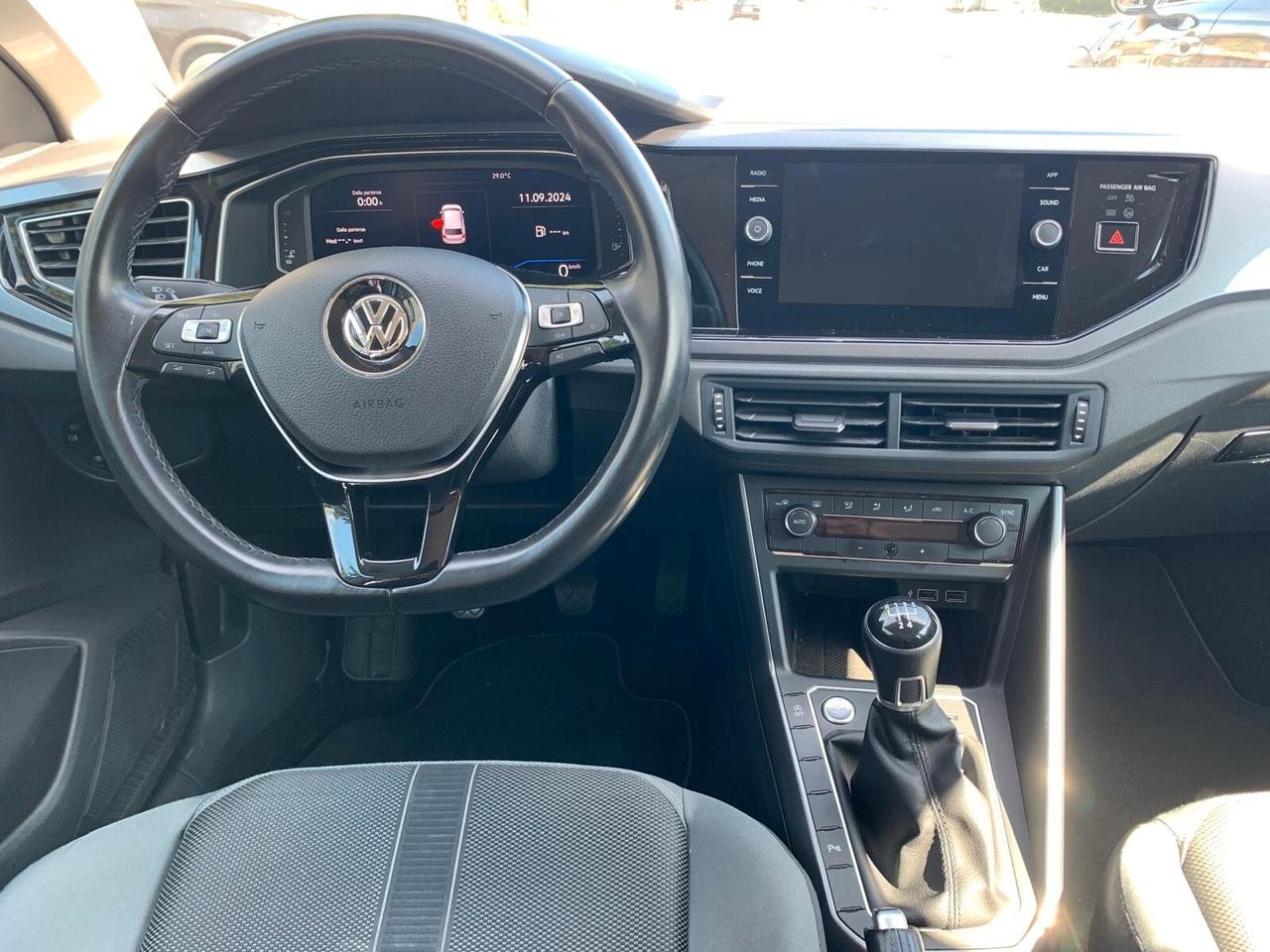 Volkswagen Polo 1.6 TDI 95 CV Highline R-Line *NEOPATENTATI*