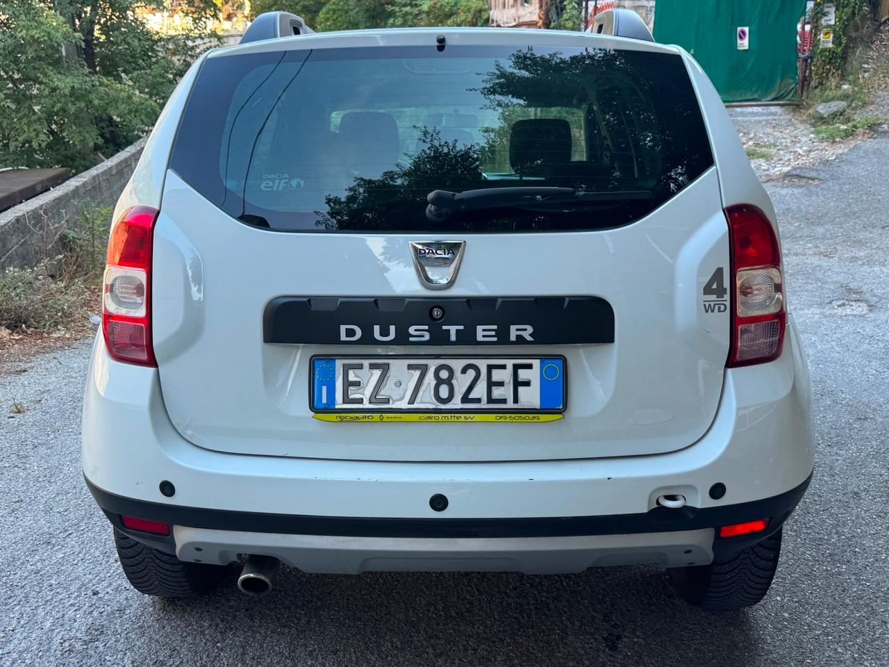 Dacia Duster 1.5 dCi 4x4 - 2015 leggermente grandinata