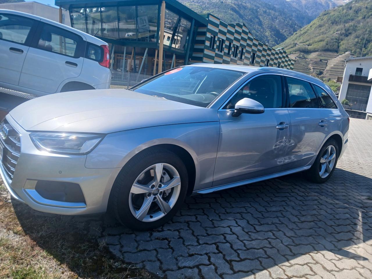 Audi A4 Avant 40 TDI quattro S tronic