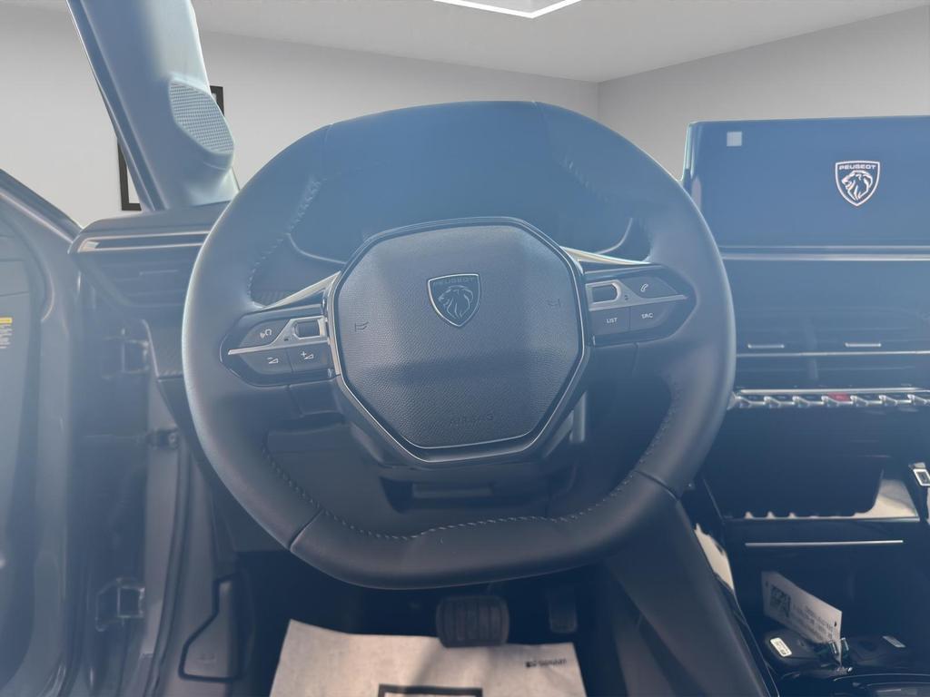 Peugeot 208 1.2 hybrid Allure 100cv e-dcs 6