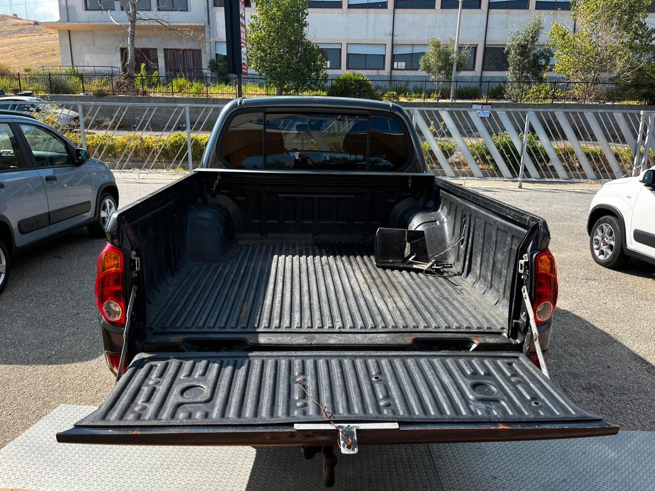 Mitsubishi L200 2.5 DI-D/136CV DC Intense DPF