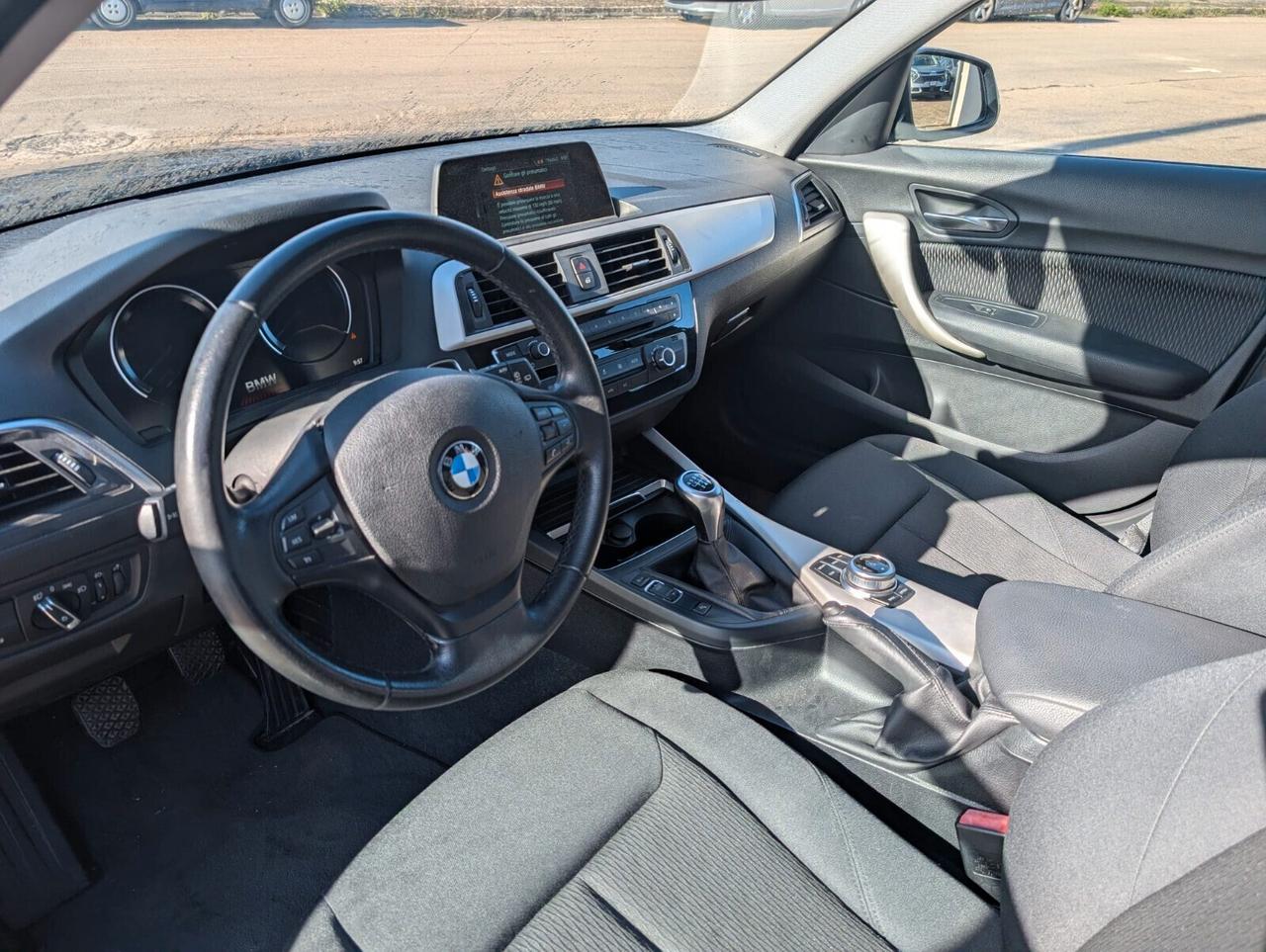 Bmw 116 116d 5p. Efficient Dynamics Urban Business