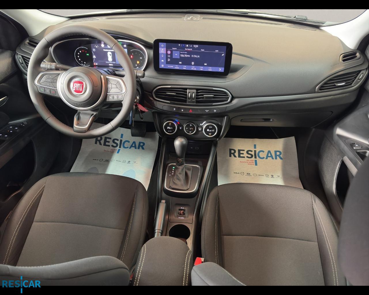 FIAT Tipo 5p 1.5 t4 hybrid Cross 130cv dct