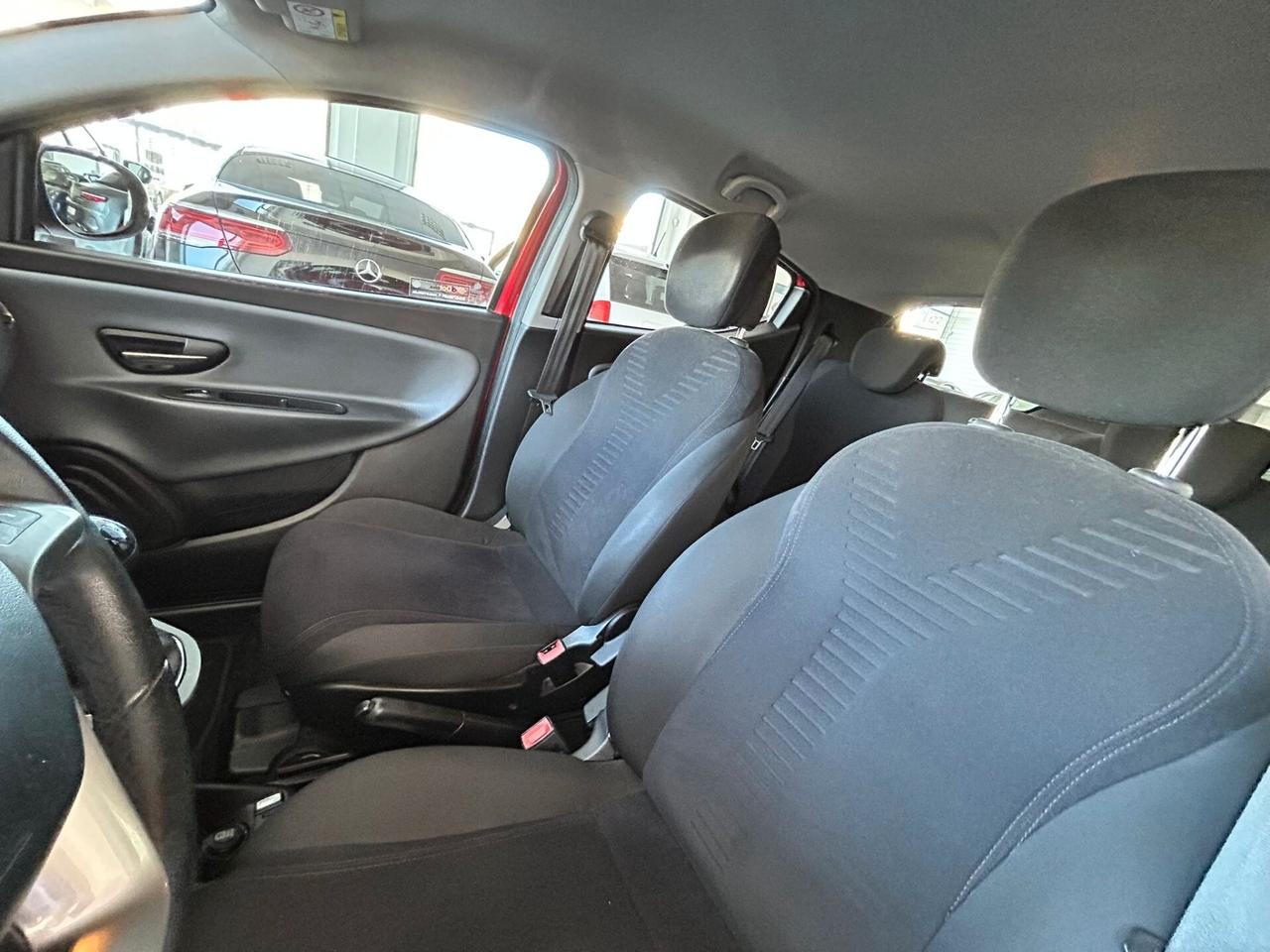 Lancia Y 0.9 METANO X NEOPATENTATI 2015