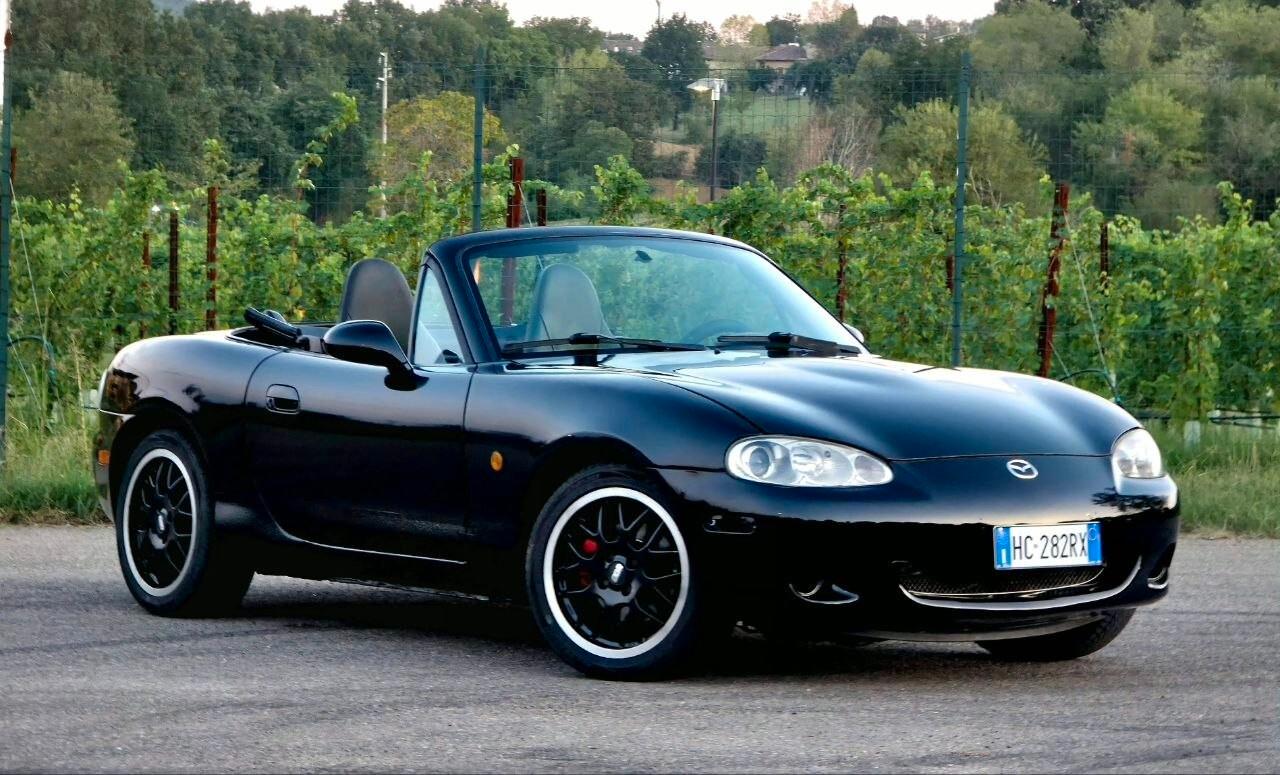 Mazda MX5 NBFL 1.8i 16V