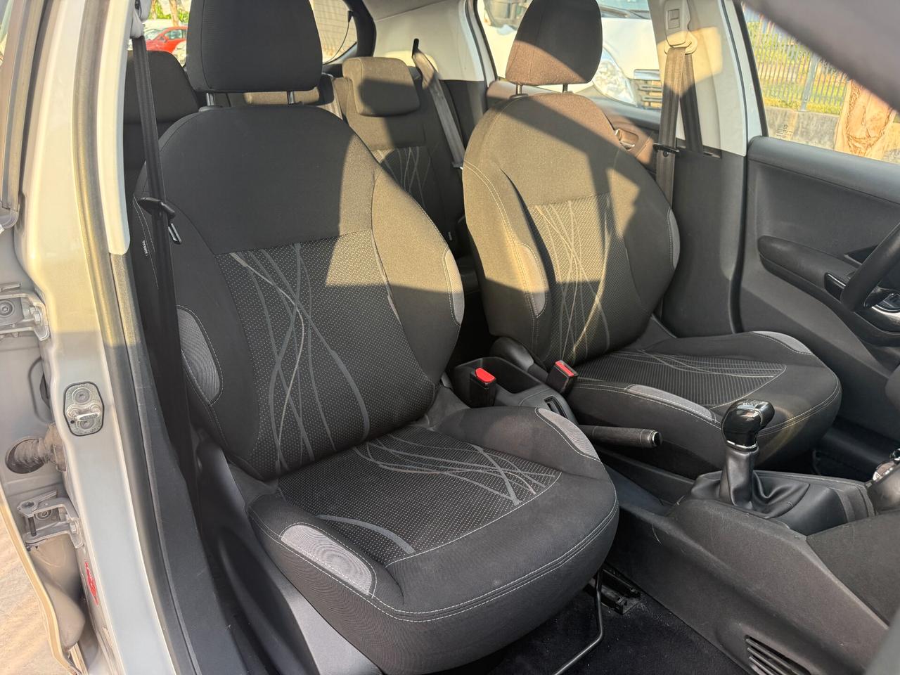 PEUGEOT 208 ANNO 2015 1.4 BENZ/GPL CASA MADRE 95CV