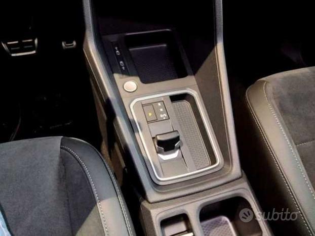 Volkswagen Caddy 2.0 TDI 122 CV DSG STYLE km zero