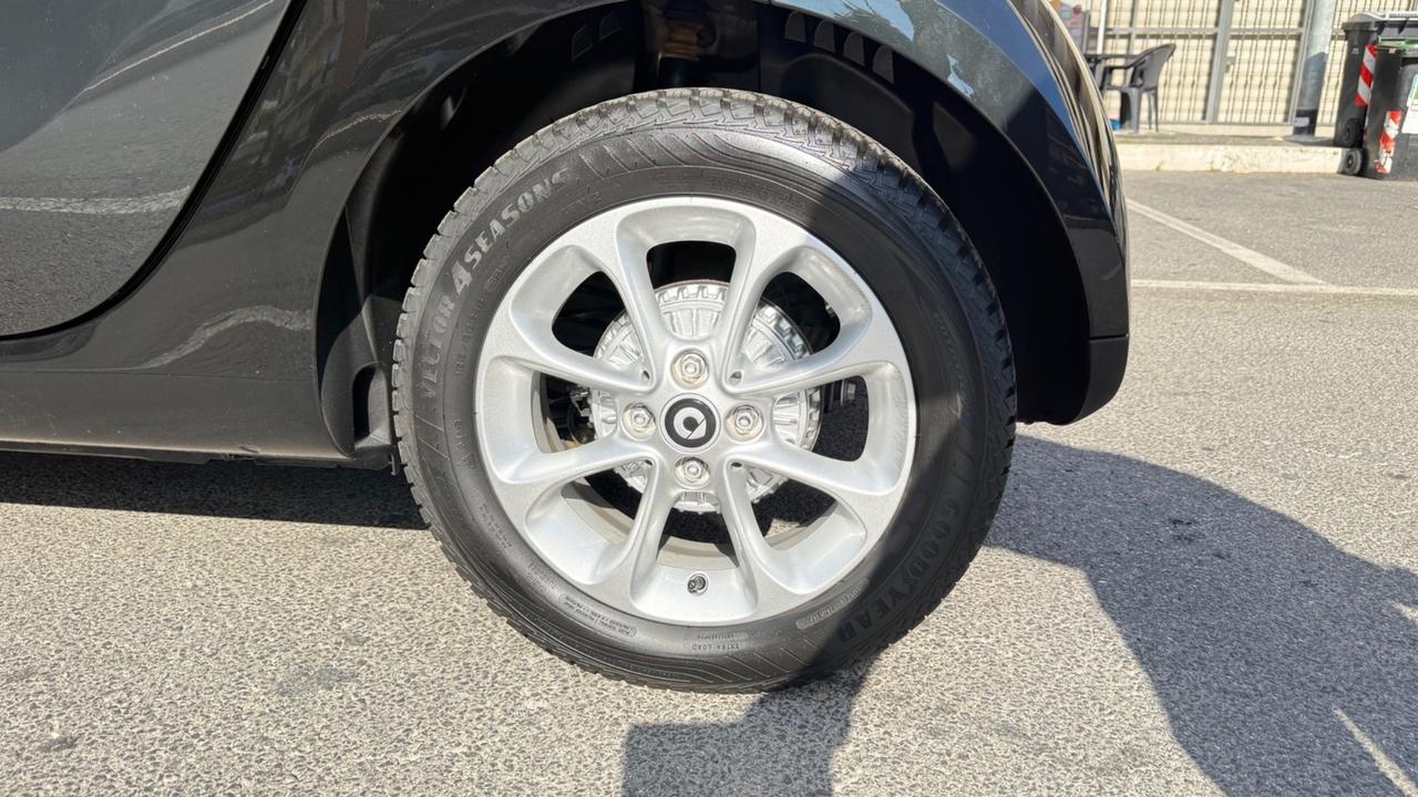 Smart ForTwo 90 0.9 Turbo twinamic PassionLED NAVI PANORAMA CERCHI PDC