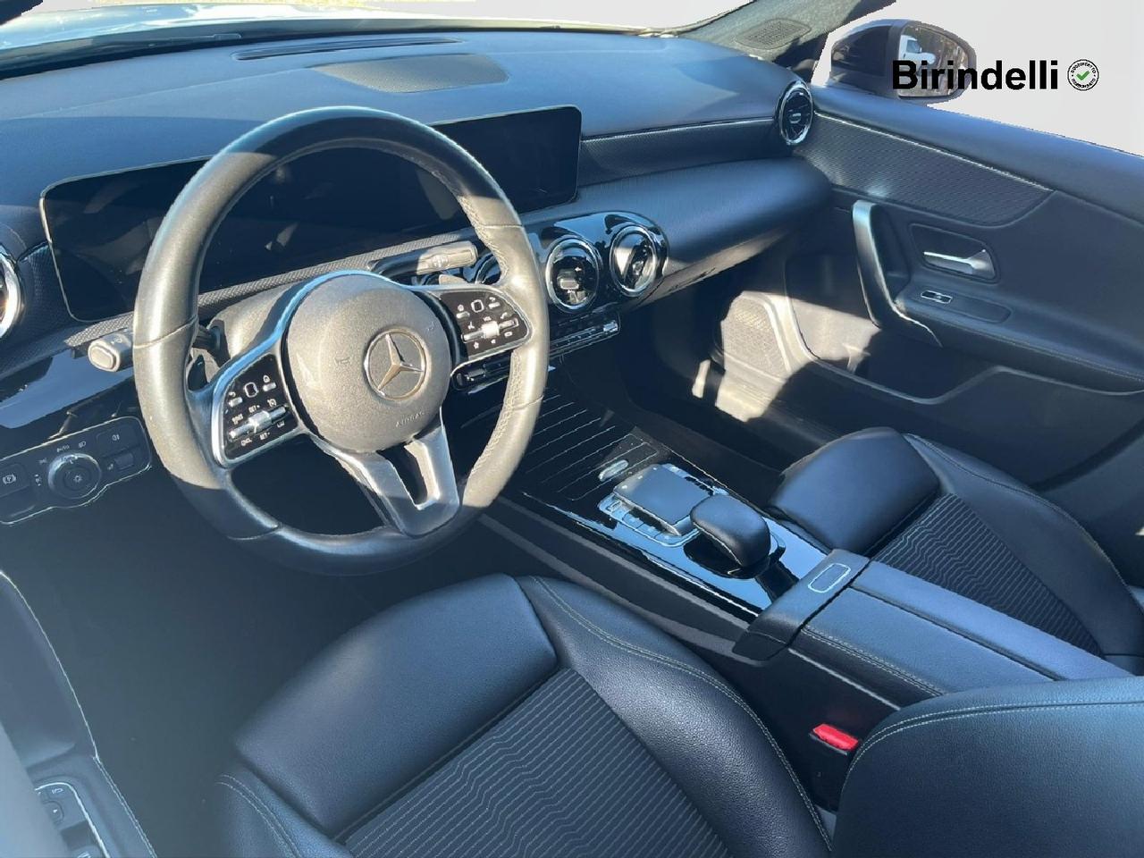 Mercedes-Benz Classe A (W177) - A 200 Automatic Sport