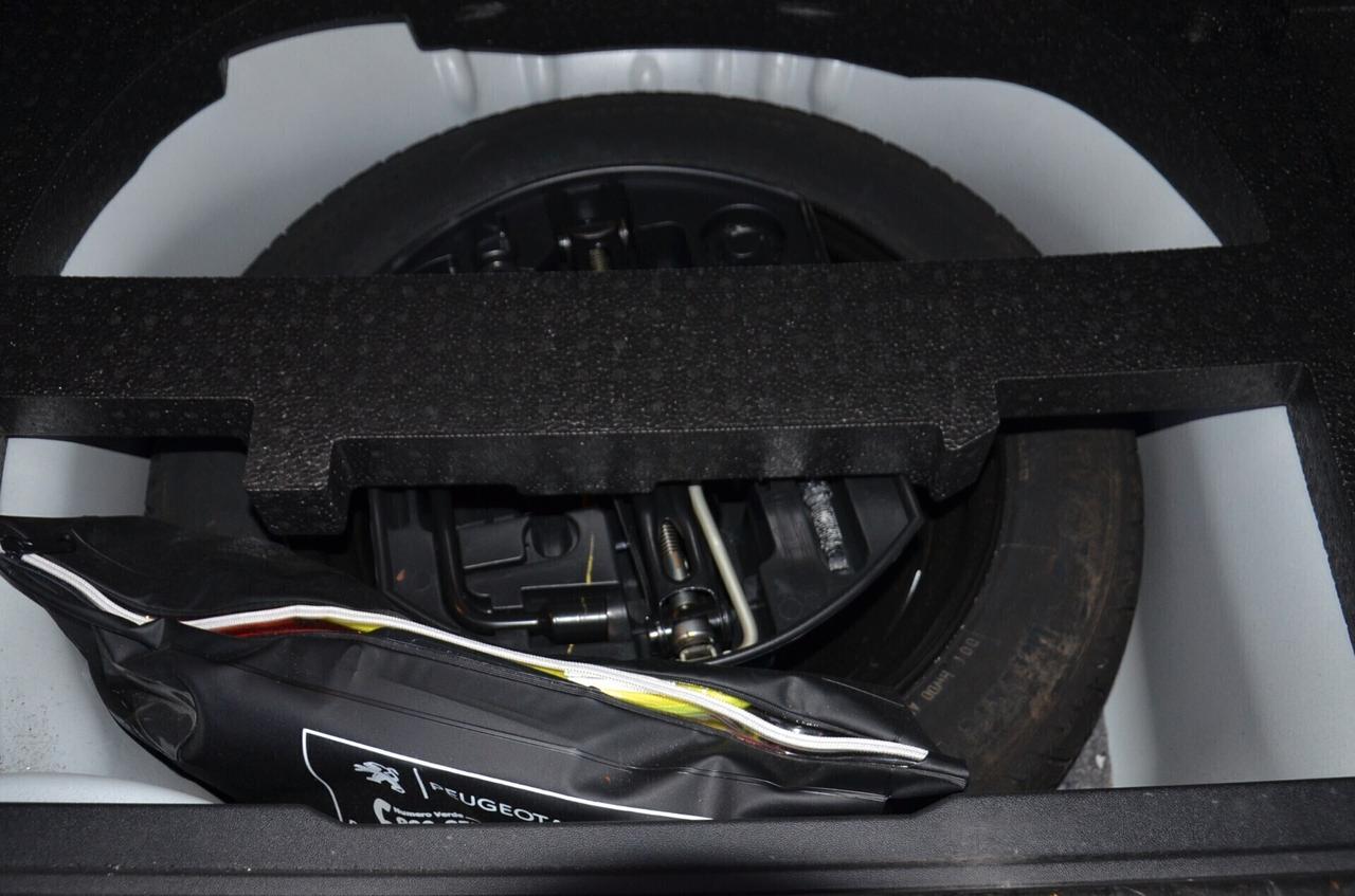 Peugeot 2008 PureTech 82 Allure