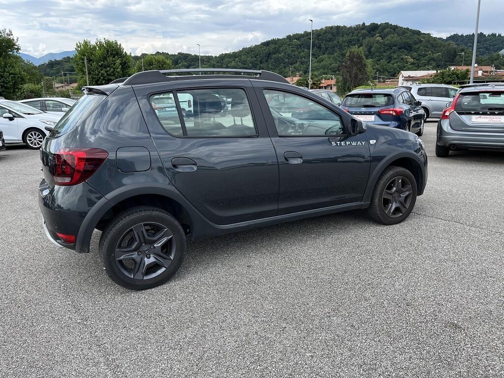 DACIA SANDERO STEPWAY 1500 DCI 90 CV