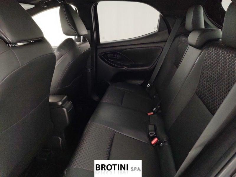 Toyota Yaris Hybrid Lounge MY22
