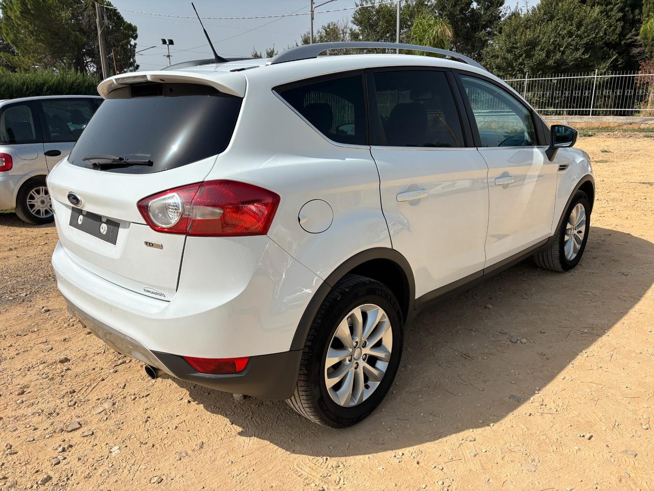 Ford Kuga 2.0 TDCi 136 CV 2WD Titanium - 2009