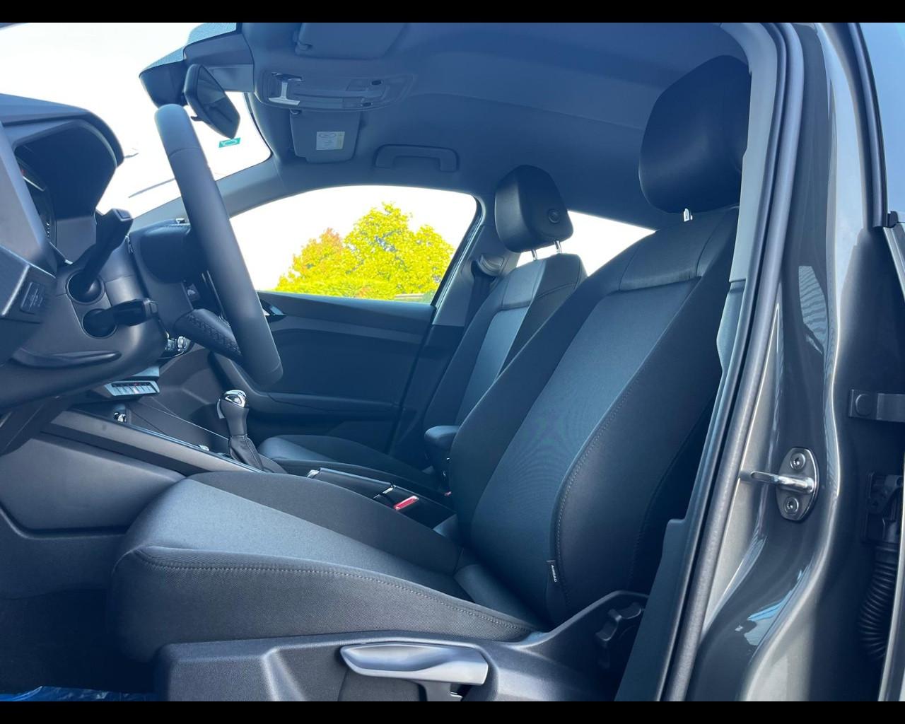 AUDI A1 ALLSTREET 30 TFSI S-TRONIC IDENTITY CONTRAST