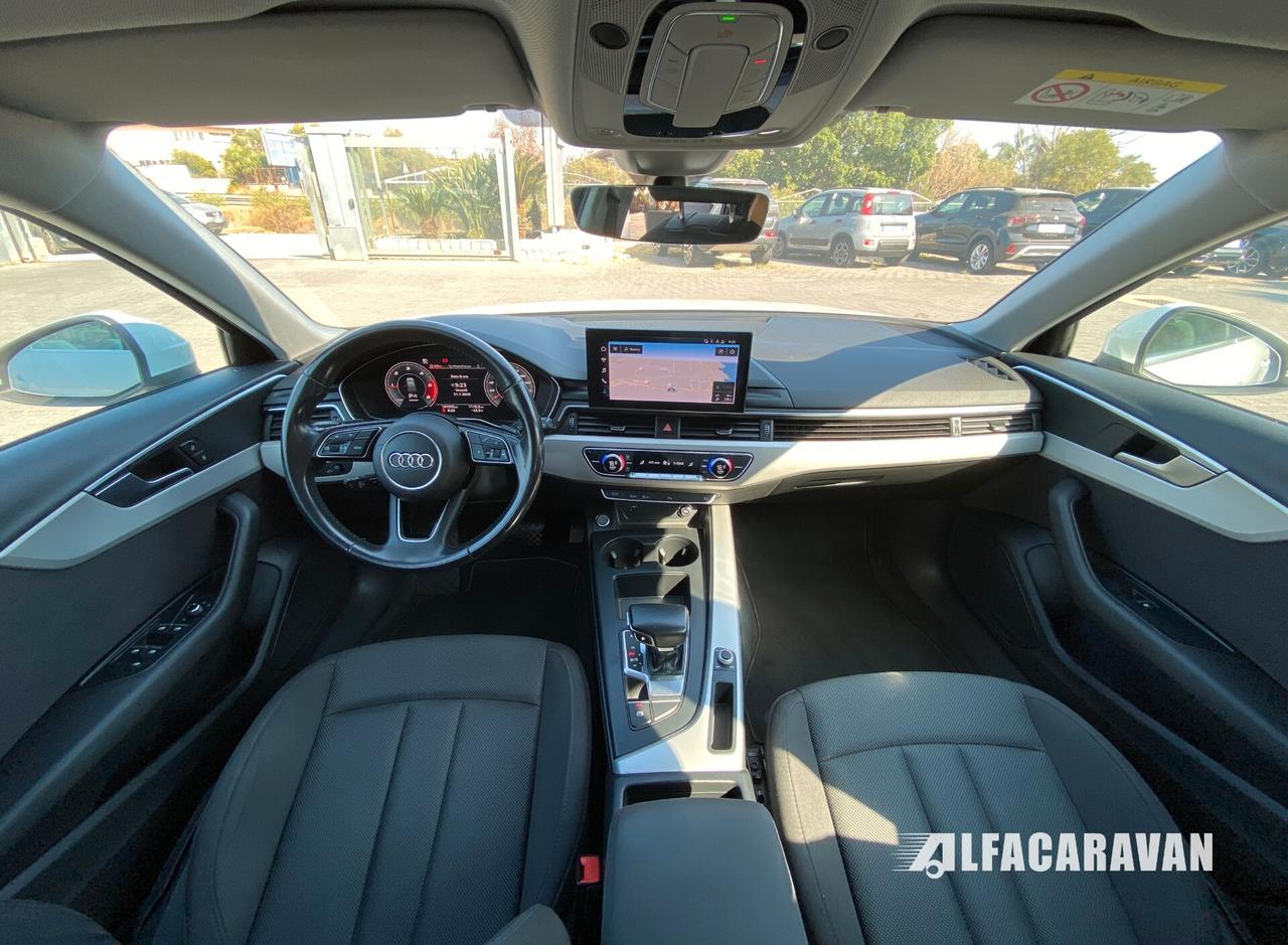 Audi A4 Avant 35 2.0 tdi mhev Business Advanced 163cv s-tronic