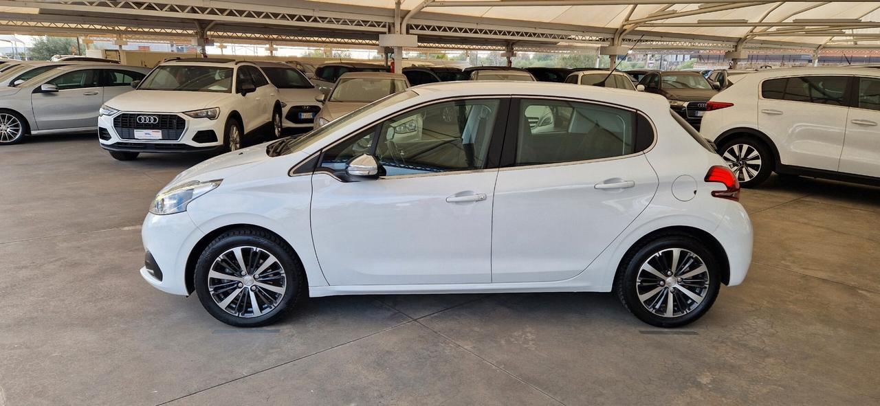 Peugeot 208 1.6 HDi 75cv 5 porte Allure