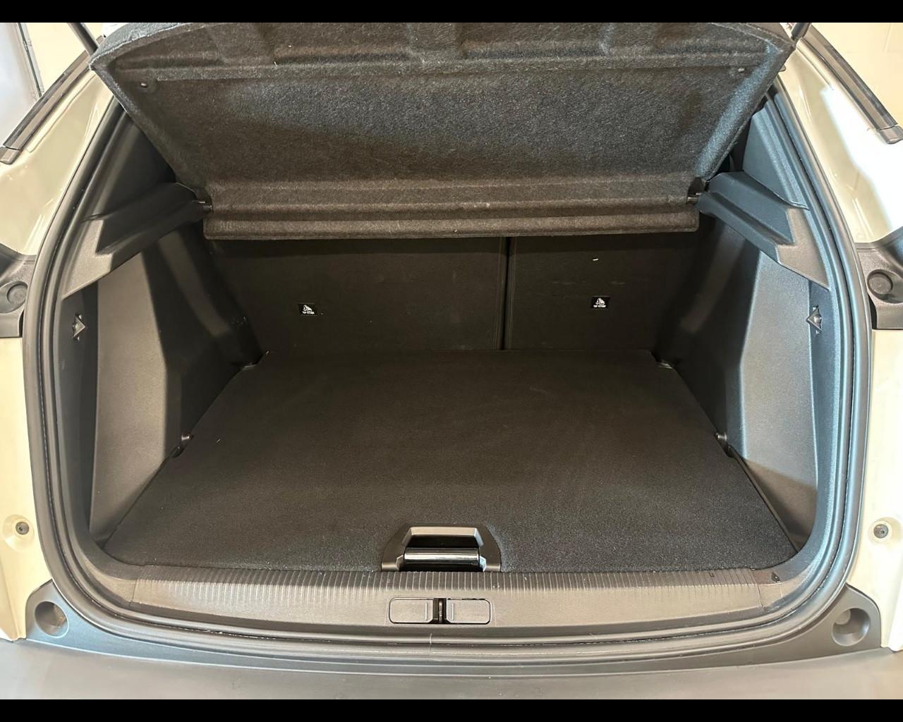 PEUGEOT 2008 2ª serie - 2008 PureTech 100 S&S Allure Pack