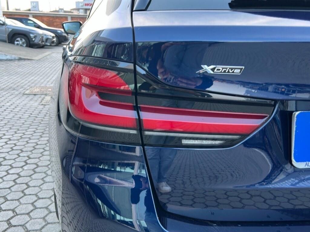 BMW Serie 5 Touring 520 d Mild Hybrid 48V Luxury xDrive Steptronic