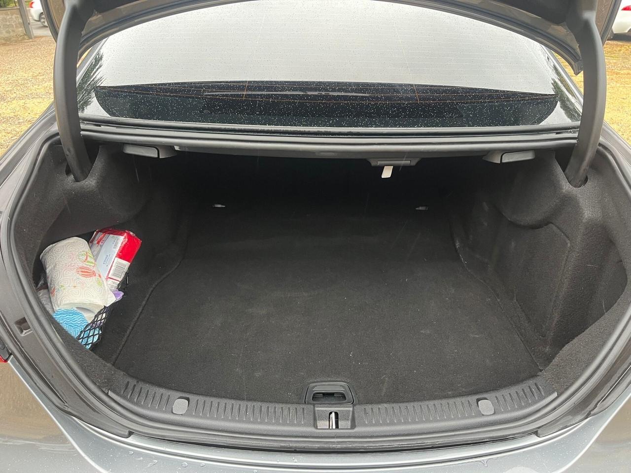 Mercedes-benz E 220 d 4Matic Premium Plus