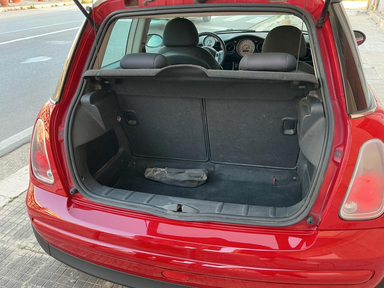 Mini 1.4 tdi One D Seven