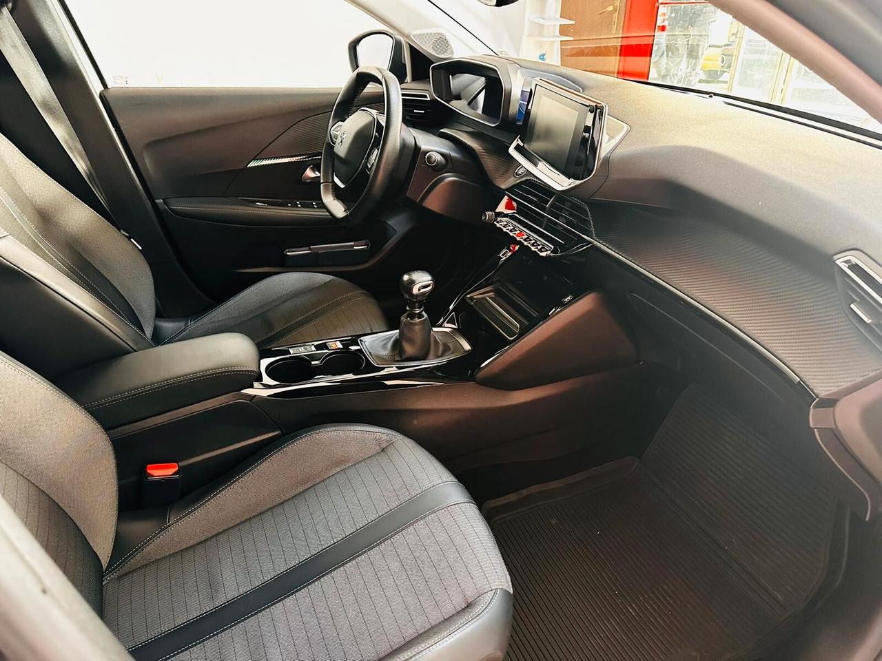 Peugeot 208 PureTech 100 Stop&Start Allure