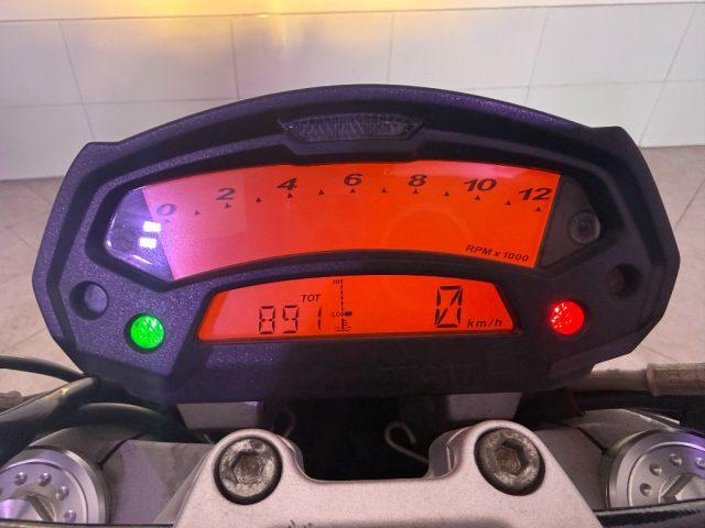 DUCATI Monster 696 PLUS