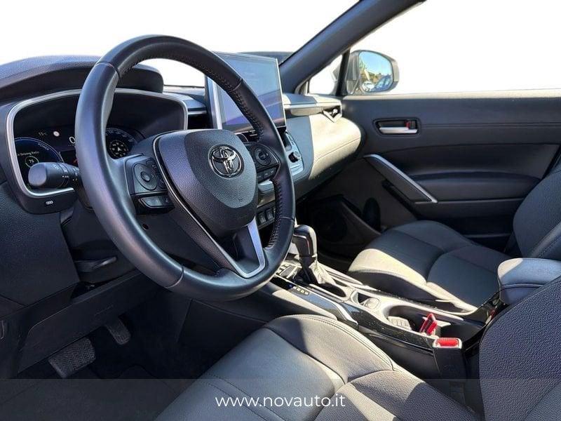 Toyota Corolla Cross 2.0H (197 CV) E-CVT Lounge Light 4WD