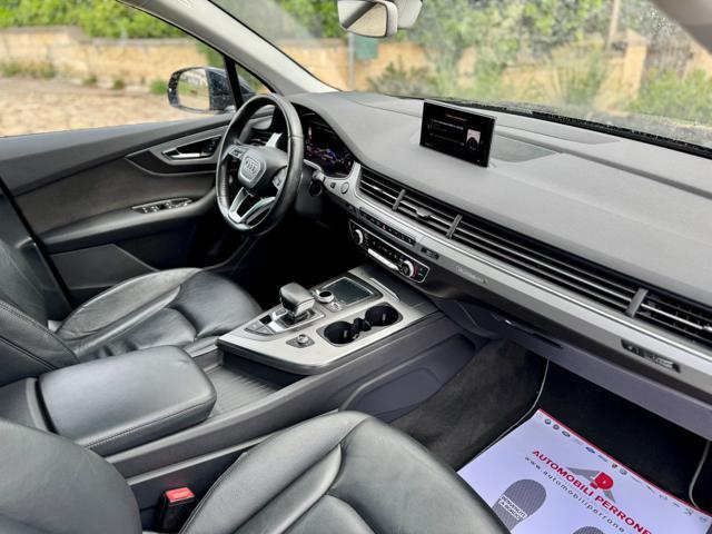 AUDI Q7 3.0 TDI 272cv Quattro (Tetto/Gancio/7posti/Pelle)