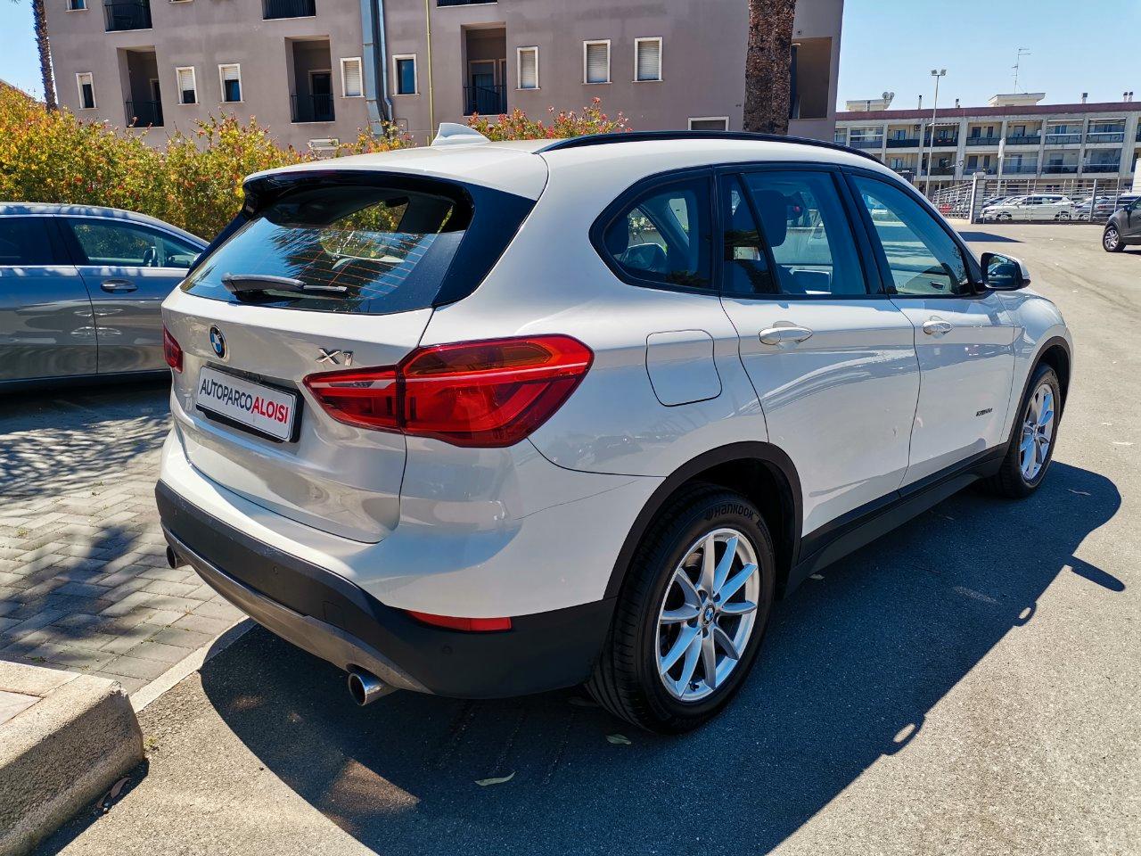 BMW X1 xdrive20d Business auto